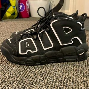 Nike Uptempo size 7 youth